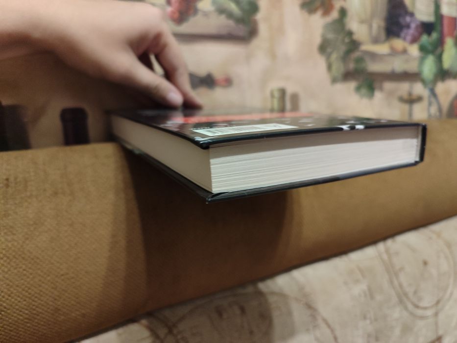 Мы с истекшим сроком годности книга