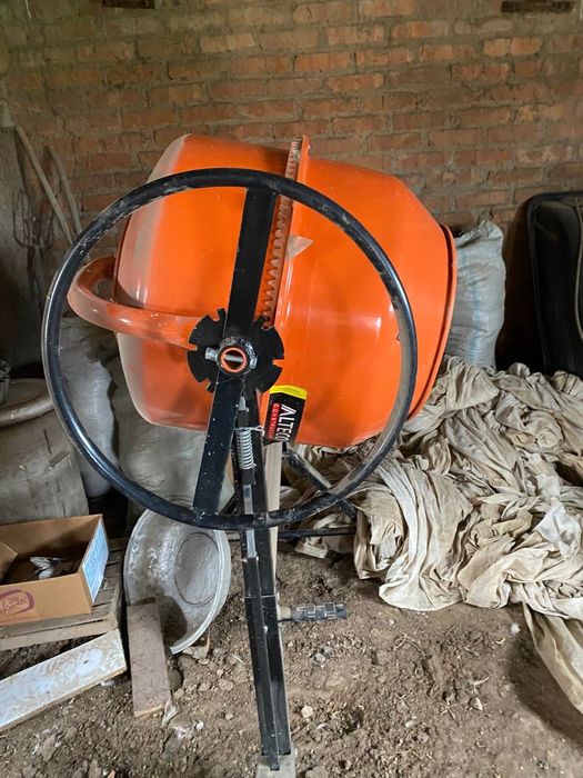 Бетономешалка ALTECO БС 180С