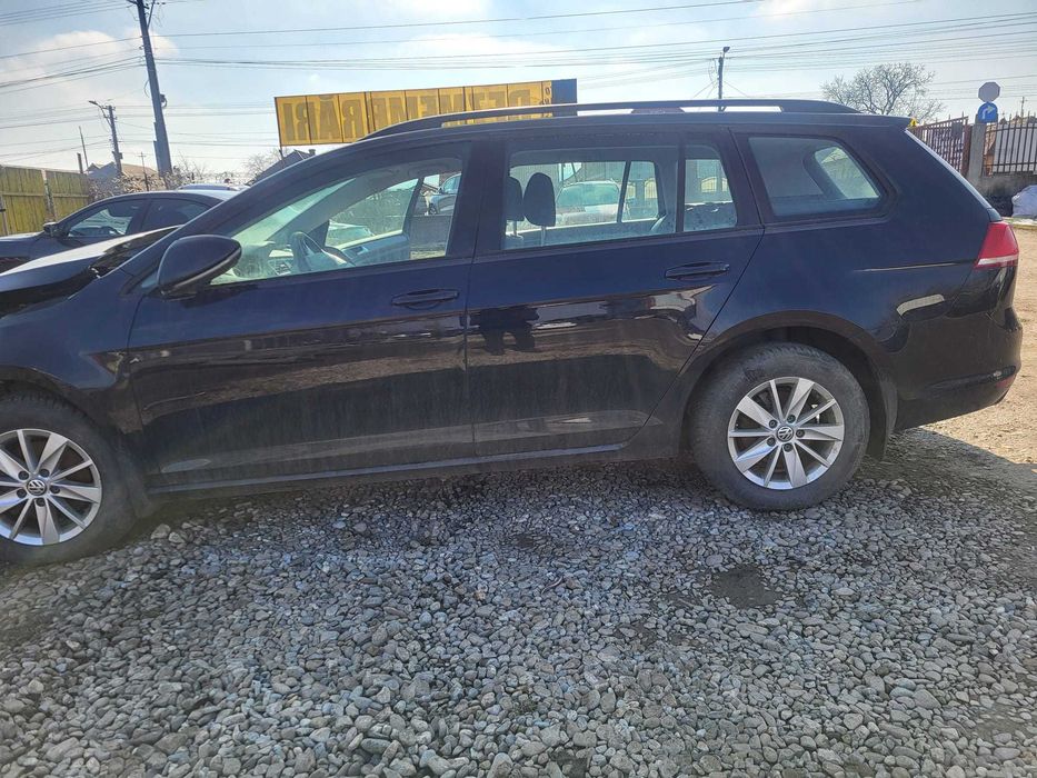 Piese disponibile  Golf 7 Variant BlueMotion 2015 CLHA Diesel