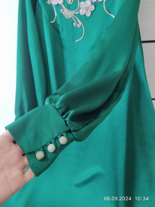 Ayollar Libosi Abaya