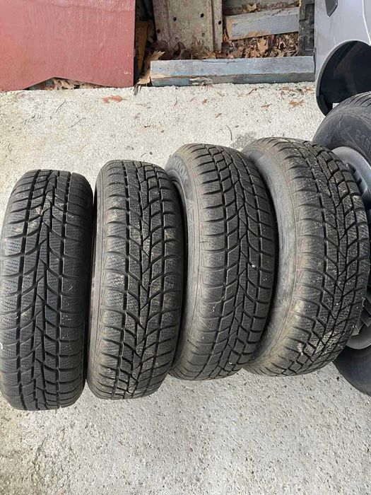 Зимни гуми с железни джанти за Nissan Micra K11