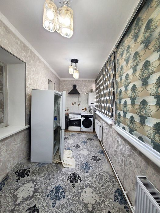 Яккасарайский район, рядом с метро «Космонавтов». 2-комнатная