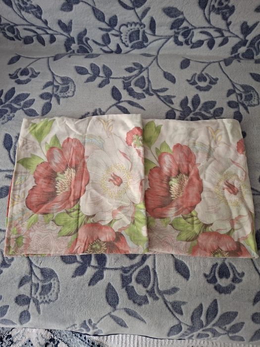 Продам постельное бельё б/у