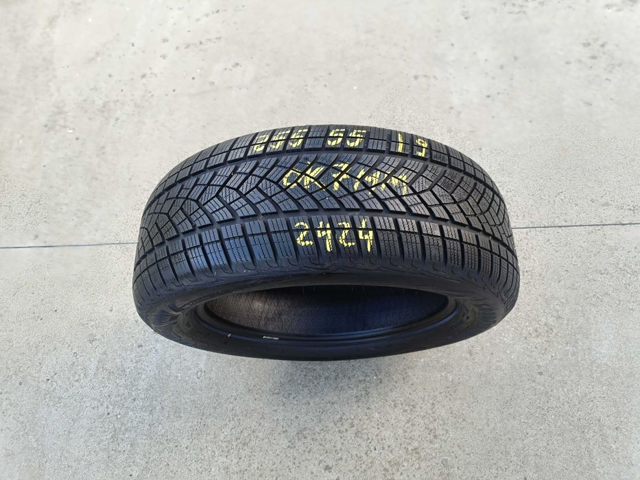 O anvelopa de iarna 255 55 19 goodyear ultragrip performance 7 mm 2024
