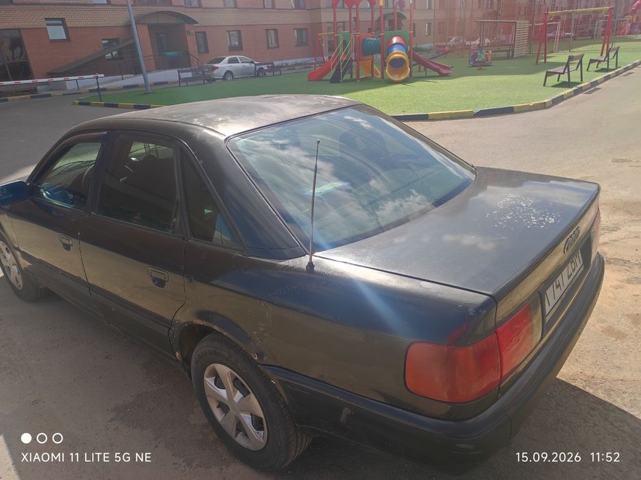 Продам Ауди 100 с 4 2.6