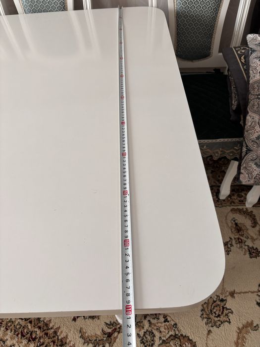 Продам обеденный стол