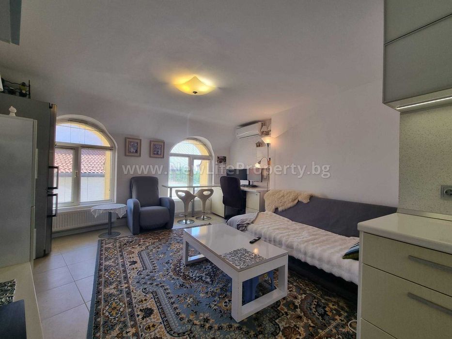 Продава се Двустаен апартамент в Несебър - 55 кв.м за 1400 €/кв.м - Снимка #3