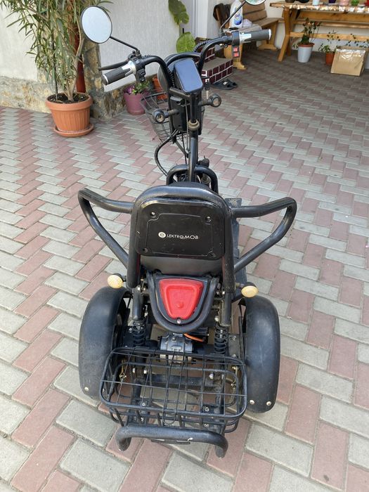Triciclu electric