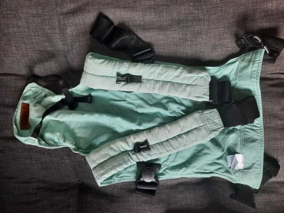 Port bebe de la 6 luni