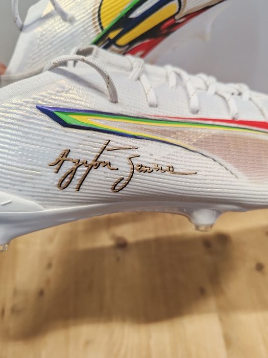 Ghete fotbal profesionale Puma Ultra 5 Ultimate FG