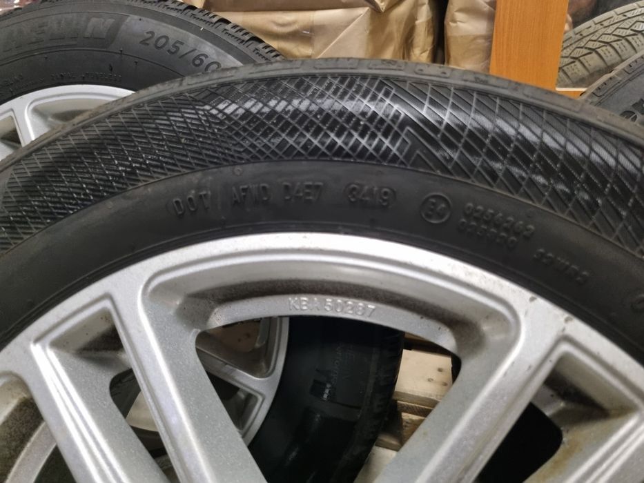 Jante aliaj 5×112 cu senzori  205/60/R16 Iarna Michelin/Continental