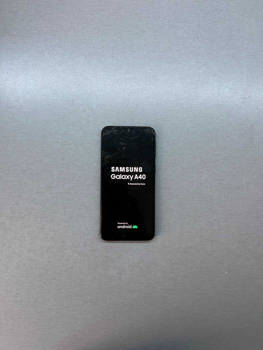 Samsung Galaxy A40 -64GB 4gb ram -android 11 -sticla sparta