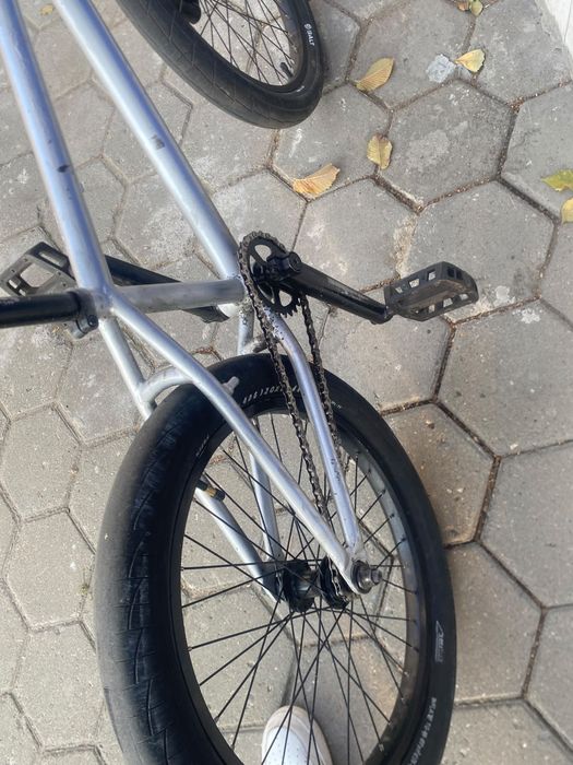 Продам бмх срочно