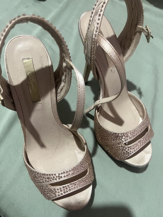 Дамски обувки