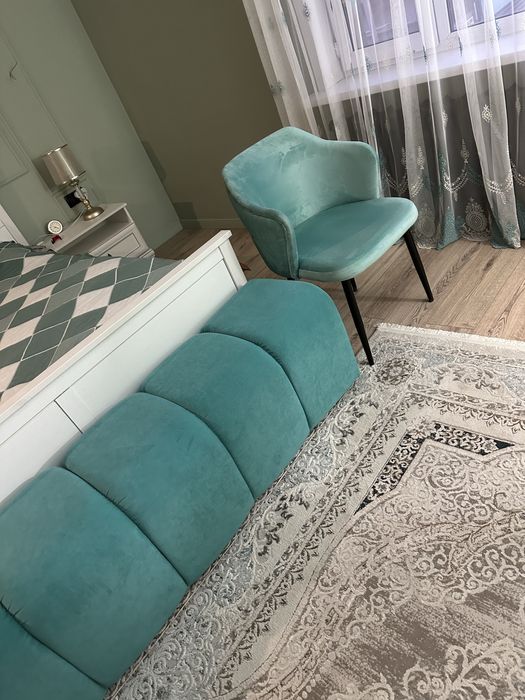 Банкетка с креслой