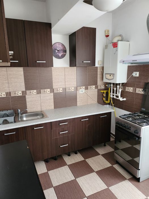 Garsoniera cu mansardă de închiriat  !