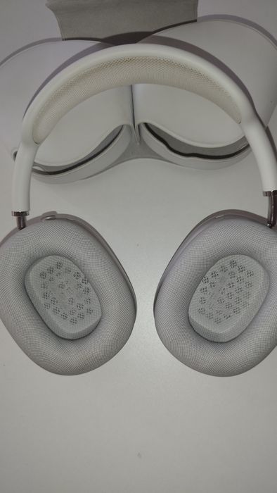 AirPods Max в идеальном состоянии оригинал