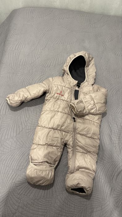 Зимний комбинезон 6-12 месяцев