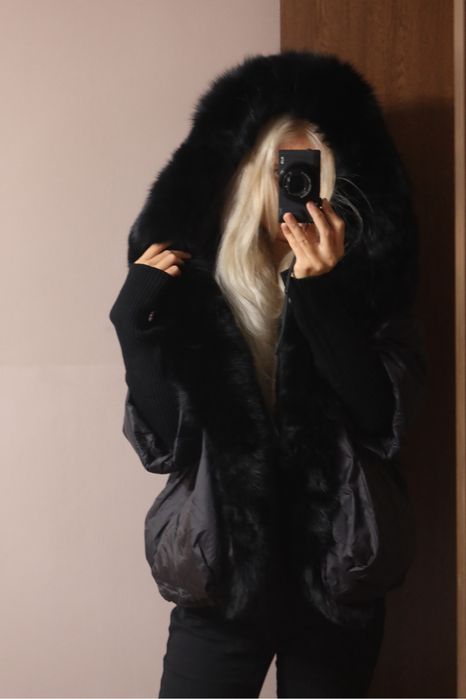 Черно яке с гъши пух и лисица