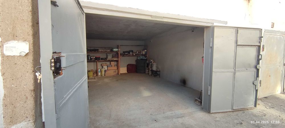 Продам гараж в центре города