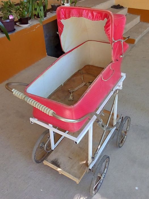 Kolyaska bolalar uchun