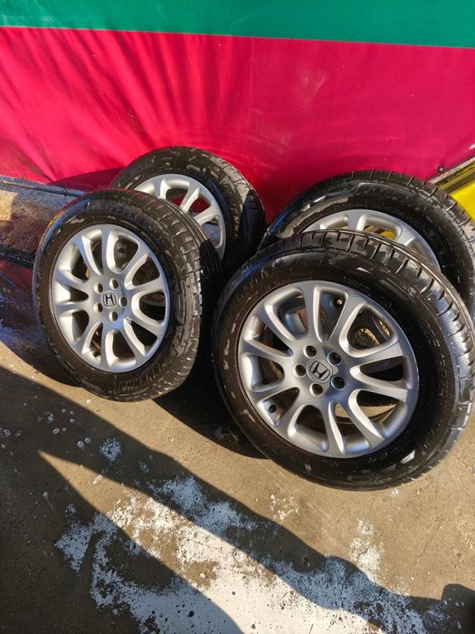 Летни гуми за Honda CrV