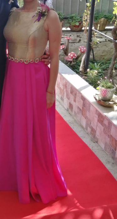 Rochie nașă. Purtata 2 ori