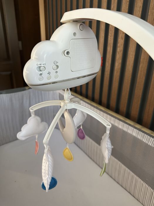Музикална въртележка fisher price - облачета