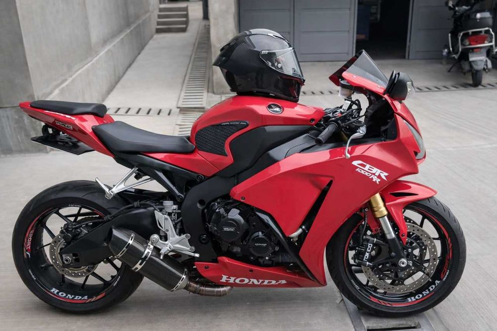 Мотоцикл Honda CBR1000RR Fireblade