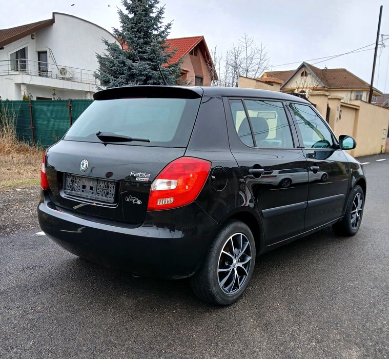 Skoda Fabia Euro 5_ 2011