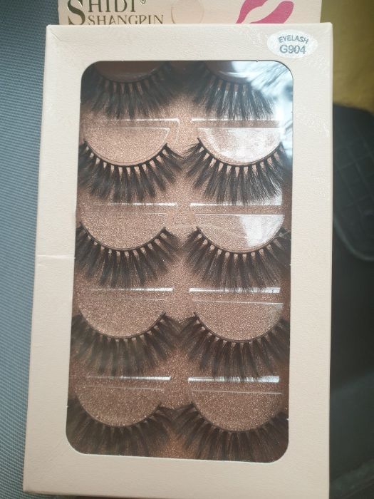 Мигли за грим. Новииии. Различни