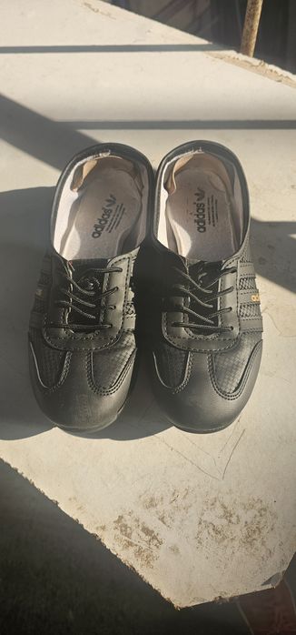 Converse кецове , Salomon маратонки