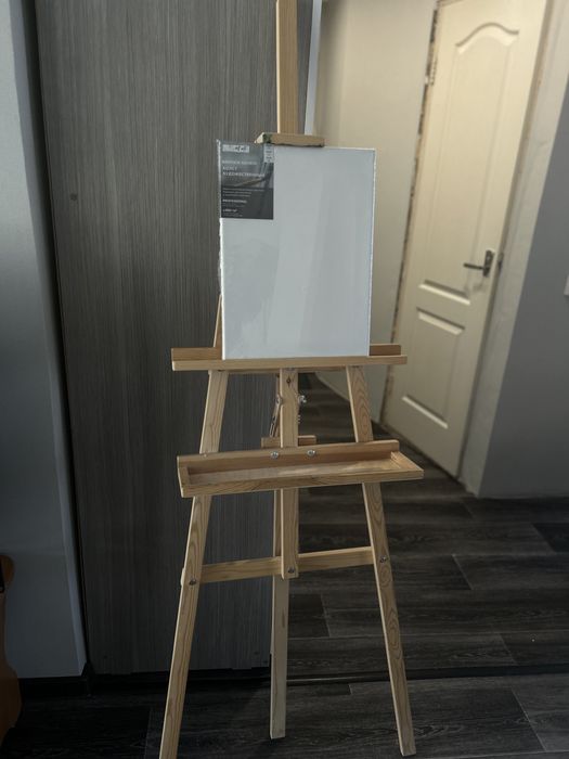продам мольберт для рисования