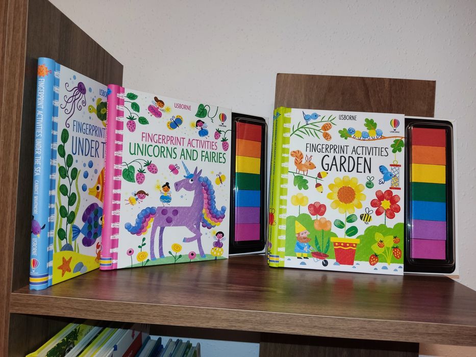 Vând carti interactive Usborne (cu muzica, lumini etc)