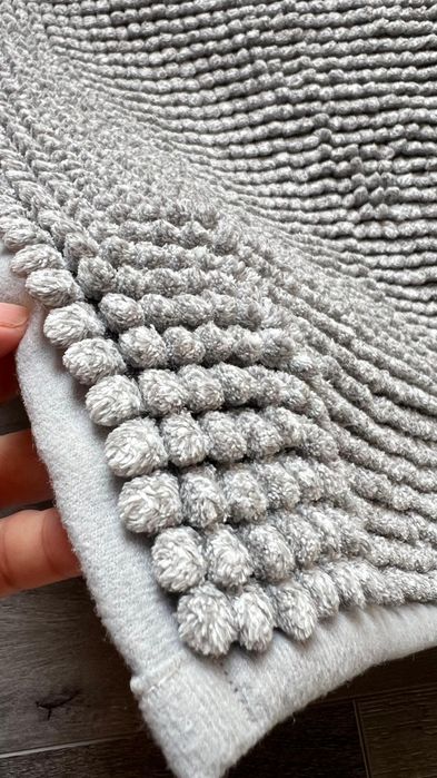 Коврики для ванной и прихожей