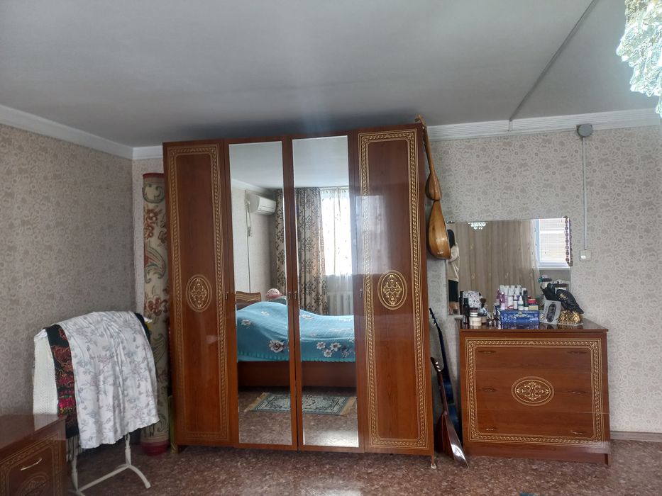 Спальный гарнитур 30000тг