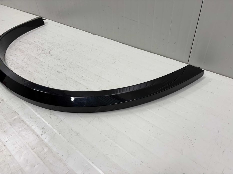 Задна Лява Вежда За БМВ Г05 BMW G05 RL 8099121