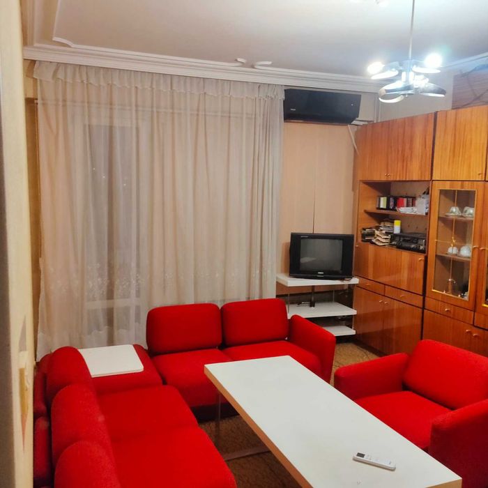 Дава се под наем Двустаен апартамент в София, Света Троица - 65 кв.м за 459 € - Снимка #2