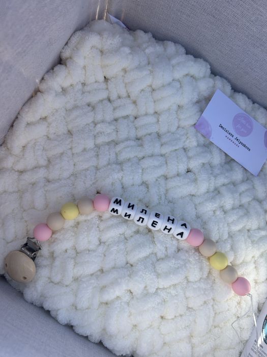 Бебешки клипсове за биберон