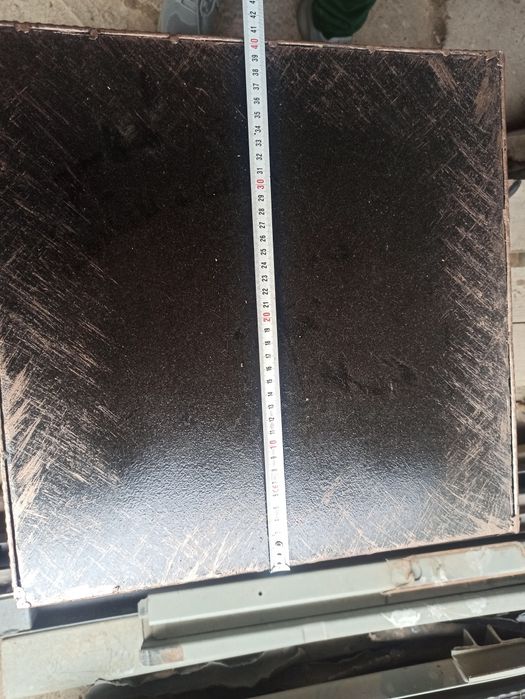 Металлический сейф