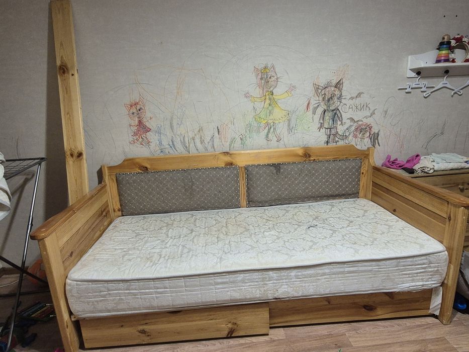 Отдам даром кровать 200 на 90
