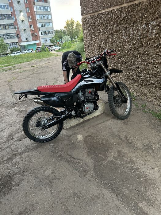 Срочно продам эндуро fmz 250cc