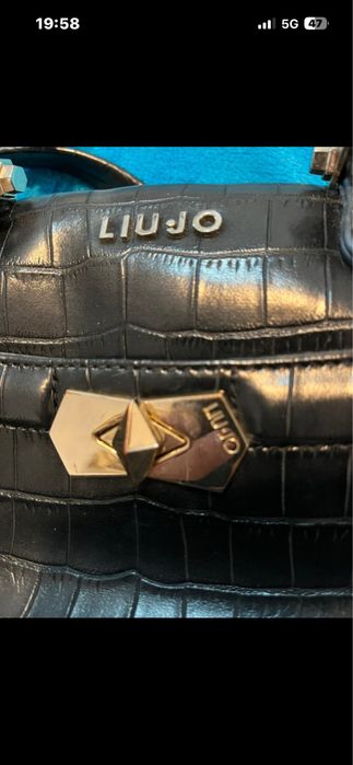Geanta de mana piele rigida grea 22x13x33 Liu Jo in stare foarte buna