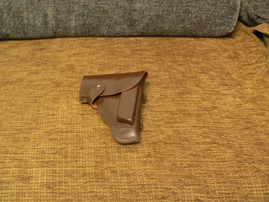 кобур за пистолет макаров