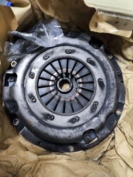 Запчасти на ej25d