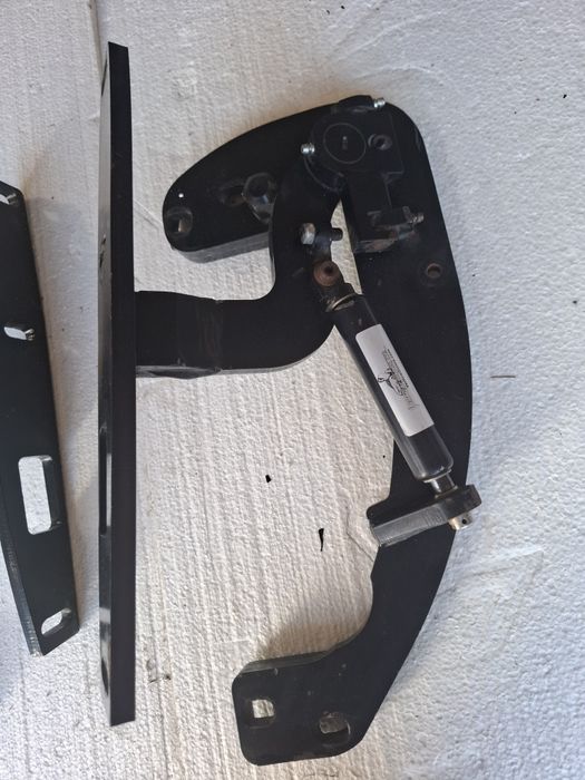 Dodge challenger vertical doors