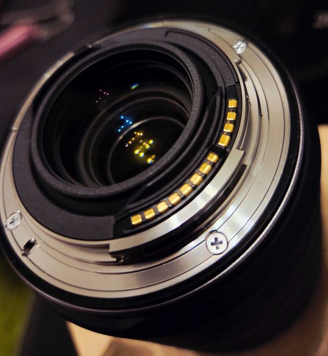 Обектив - Canon RF 28-70mm F2.8 IS STM