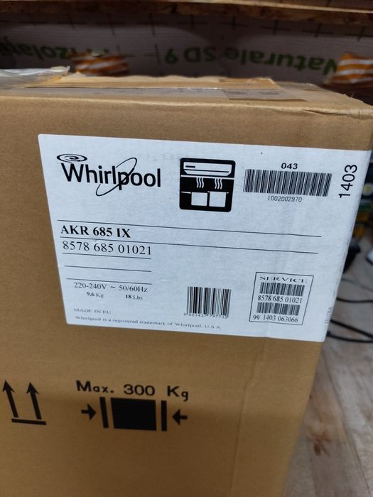 Hota INOX Whirlpool AKR685IX noua, sigilata