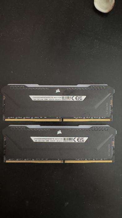RAM памет 32GB (2x16GB) Corsair Vengeance RGB Pro SL DDR4 3200 CL16