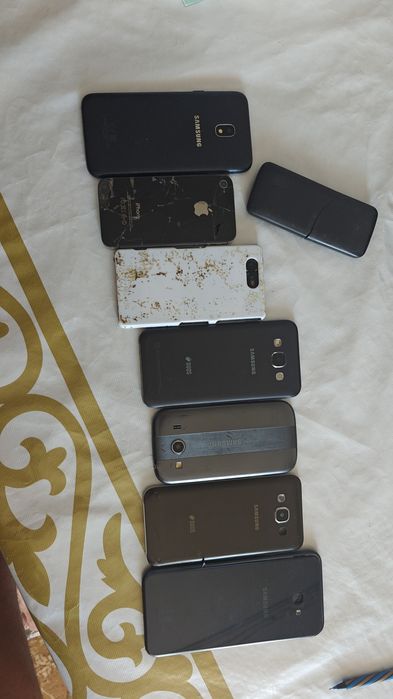 Продам телефоны каждый 3-5к